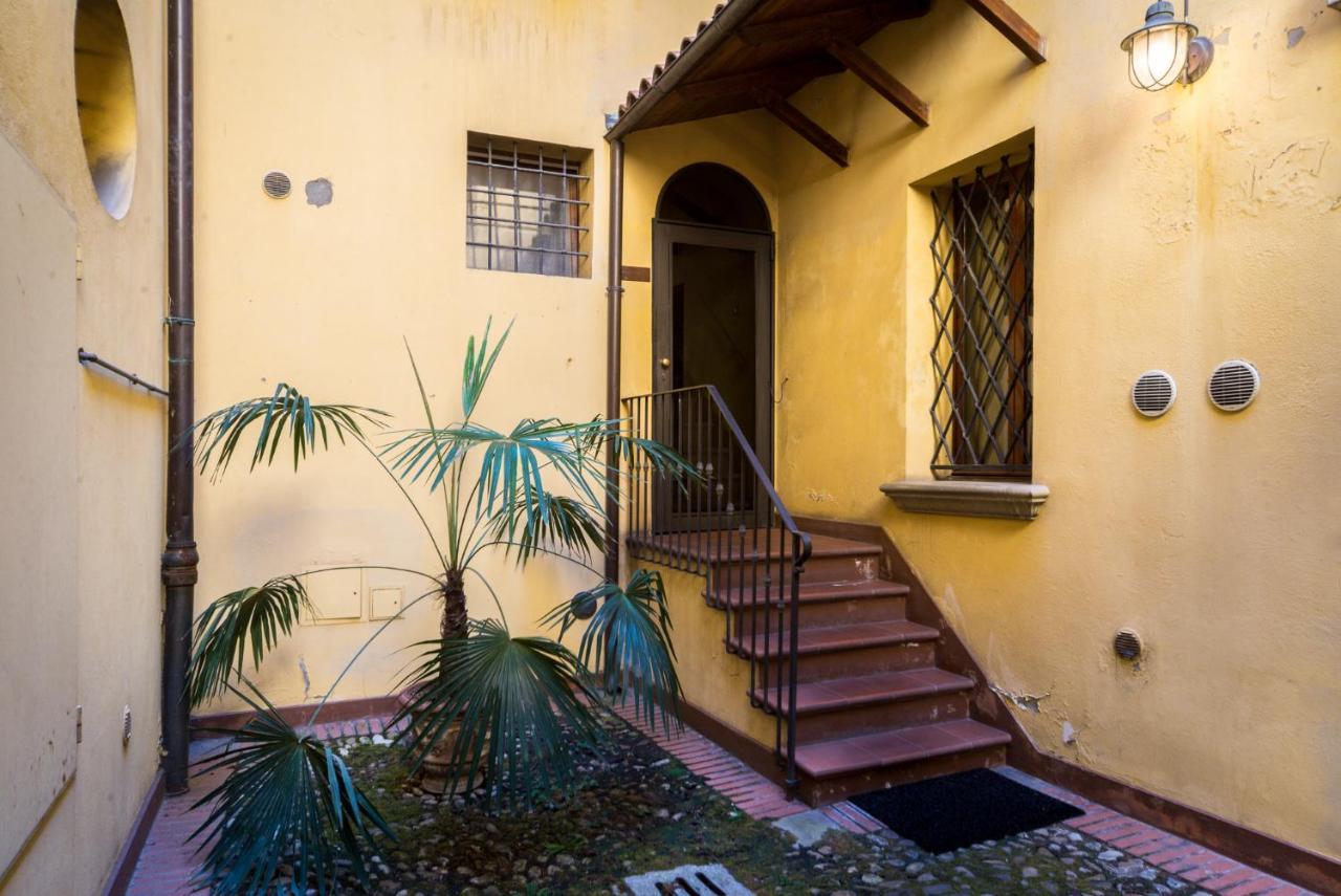 Piazza Maggiore Duplex Apartment By Wonderful Italy Bologna Exterior photo